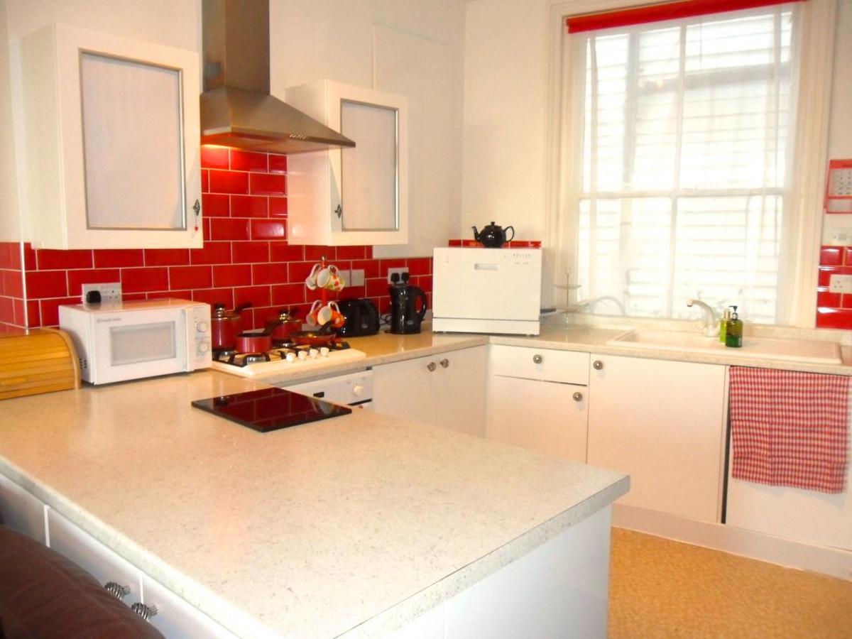 Seaview Cottage ライ エクステリア 写真