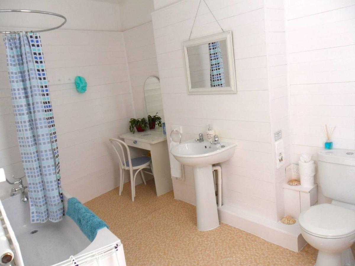 Seaview Cottage ライ エクステリア 写真